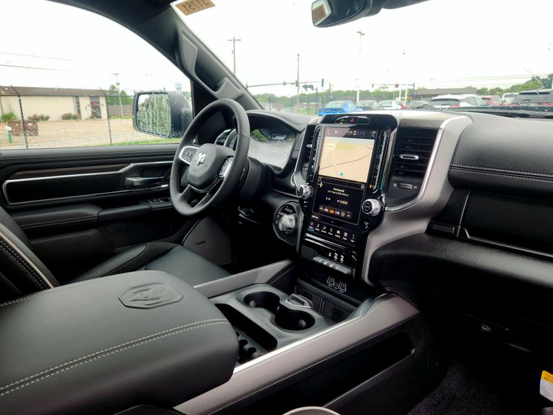 New 2027 RAM 1500 Laramie Crew Cab 4x4 5'7' Box