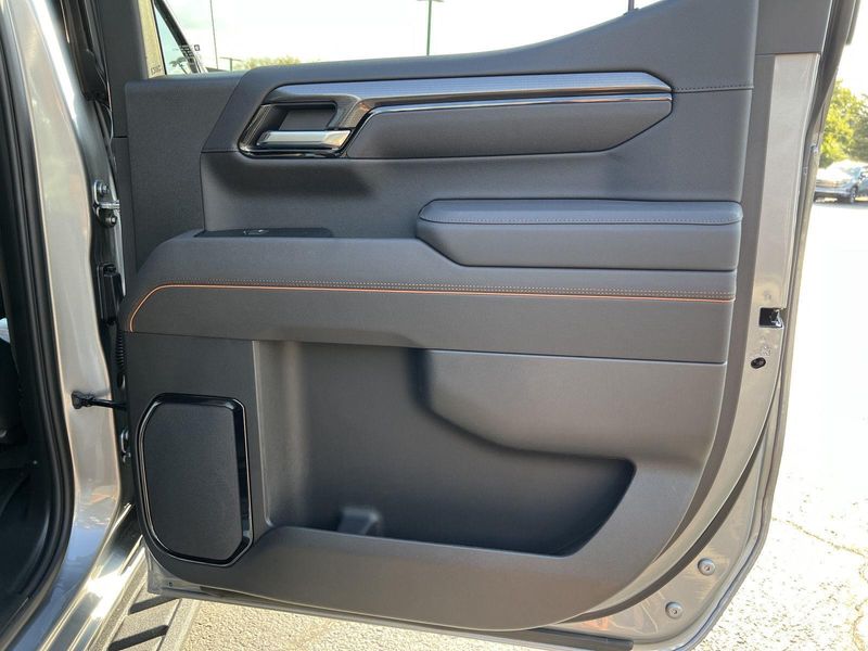 2026 Gmc Sierra 1500 AT4 photo 17