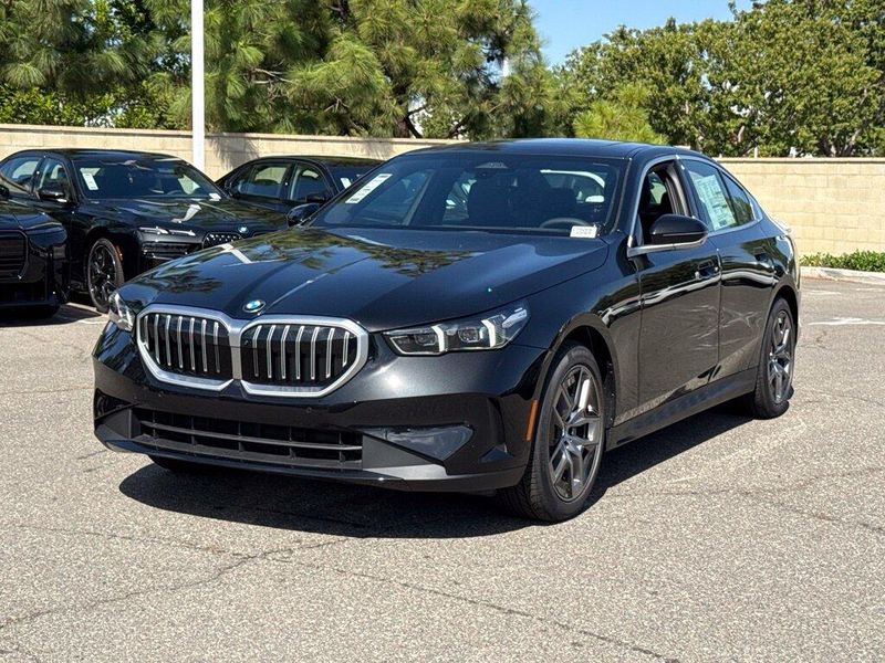New 2027 BMW 5 Series 530iImage 2