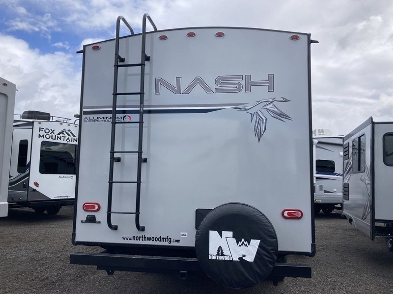 2023 NASH 23D  in a ELEGANT TRUFFLE exterior color. Legacy Powersports 541-663-1111 legacypowersports.net 