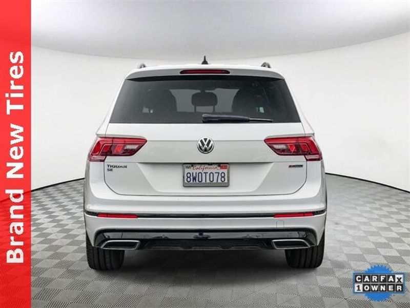 Used 2021 Volkswagen Tiguan 2.0T SE R-Line BlackImage 7