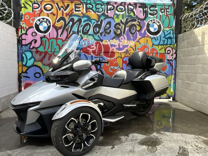 2024 Can-Am SPYDER RT LIMITED Image 10