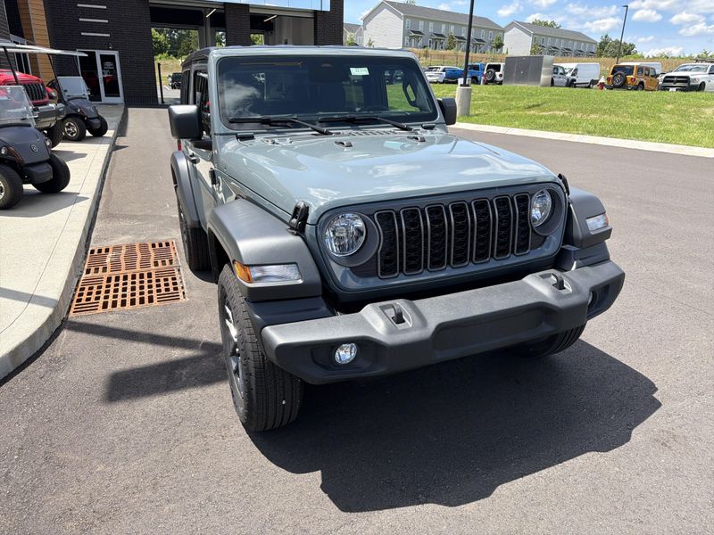 New 2026 Jeep Wrangler 2-door Sport SImage 8