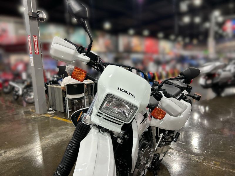 New 2025 Honda XR650L Image 18