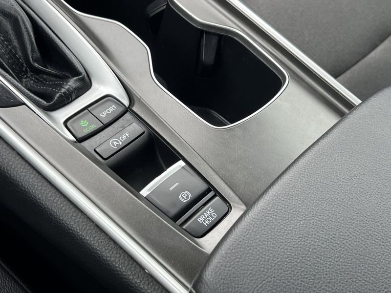Used 2022 Honda Accord Sedan SportImage 16
