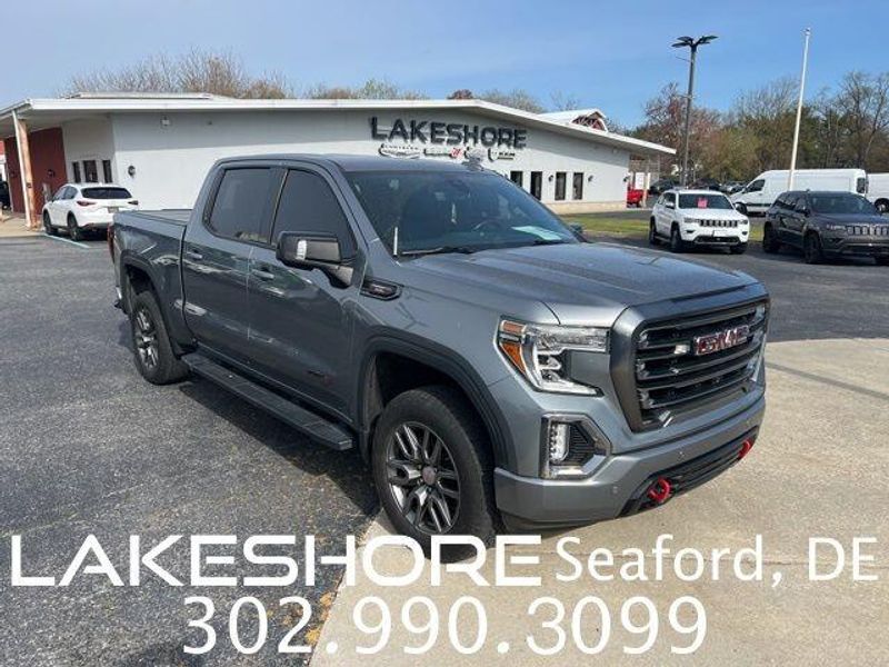 2020 GMC Sierra 1500 AT4Image 1