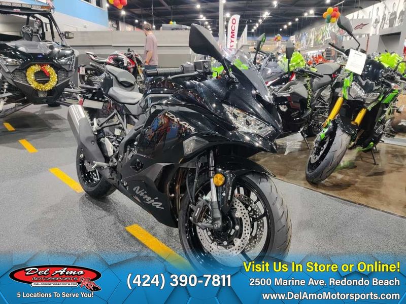 2024 Kawasaki NINJA ZX-4R ABSImage 14