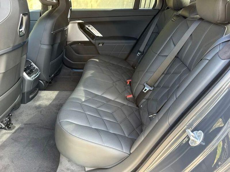 New 2026 BMW 7 Series 760i xDriveImage 25