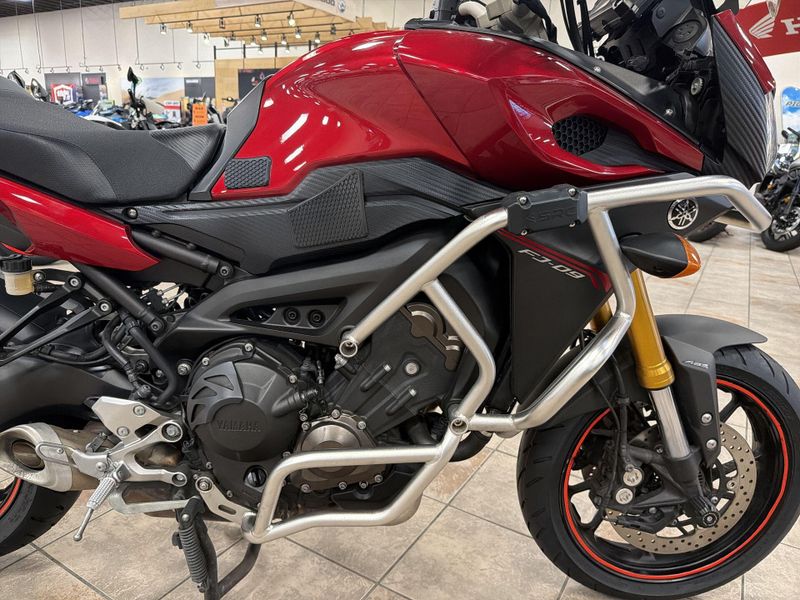 Used 2015 Yamaha FJ-09 Image 20