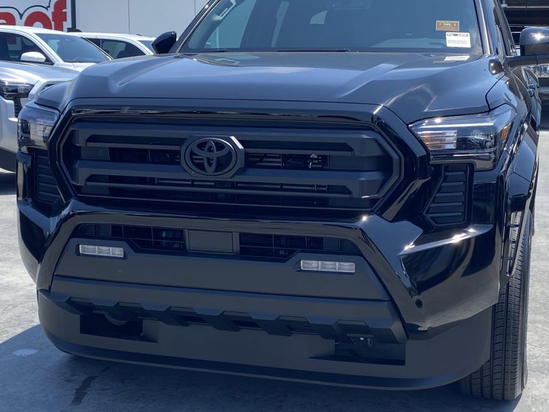 New 2025 Toyota Tacoma SR5Image 7
