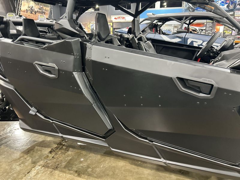 New 2025 Can-Am MAVERICK X3 MAX X RS TURBO RR Image 17