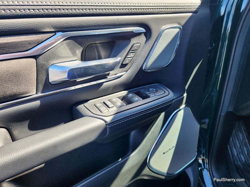 New 2026 RAM 1500 Laramie Crew Cab 4x4 5'7' Box