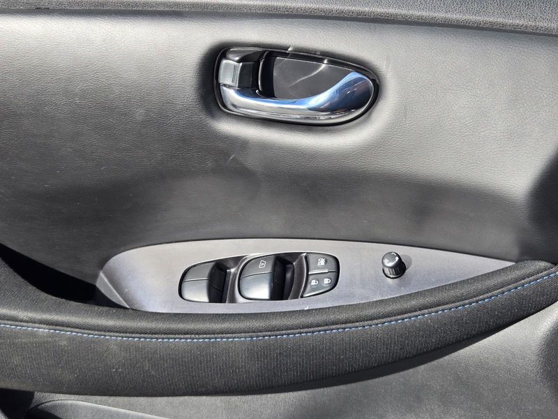 Used 2023 Nissan Leaf S Hatchback