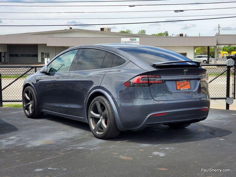 2018 Tesla Model X P100DImage 3