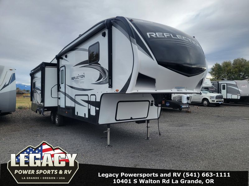 Used 2021 GRAND DESIGN M-320MKS Image 1