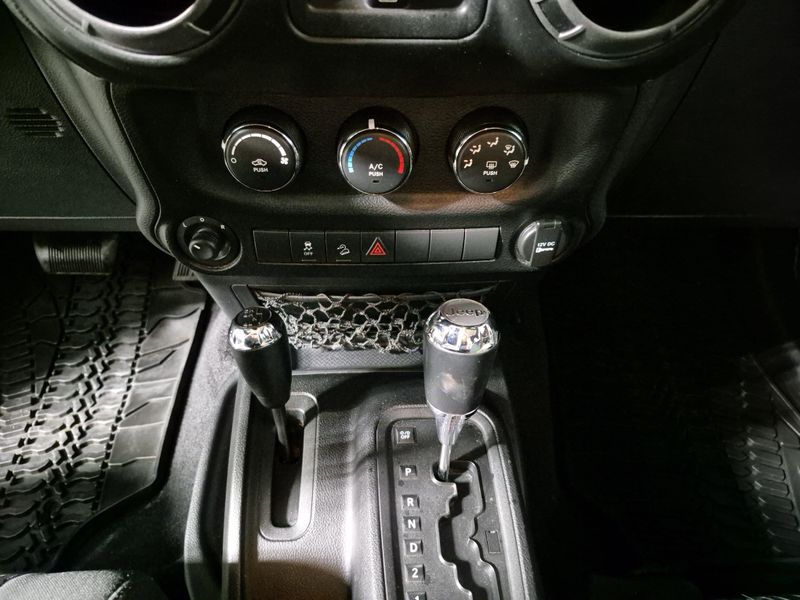 2011 Jeep Wrangler Unlimited SportImage 24