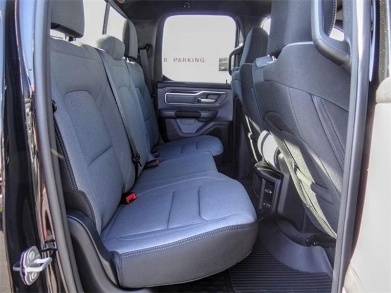2022 RAM 1500 Big Horn Quad Cab 4x2 6