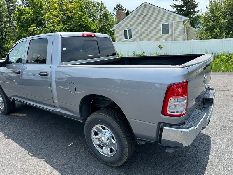 2024 RAM 2500 Tradesman Crew Cab 4x4 6