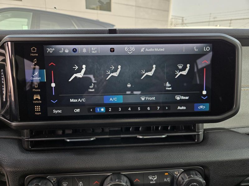 New 2026 Jeep Gladiator Sport S 4x4