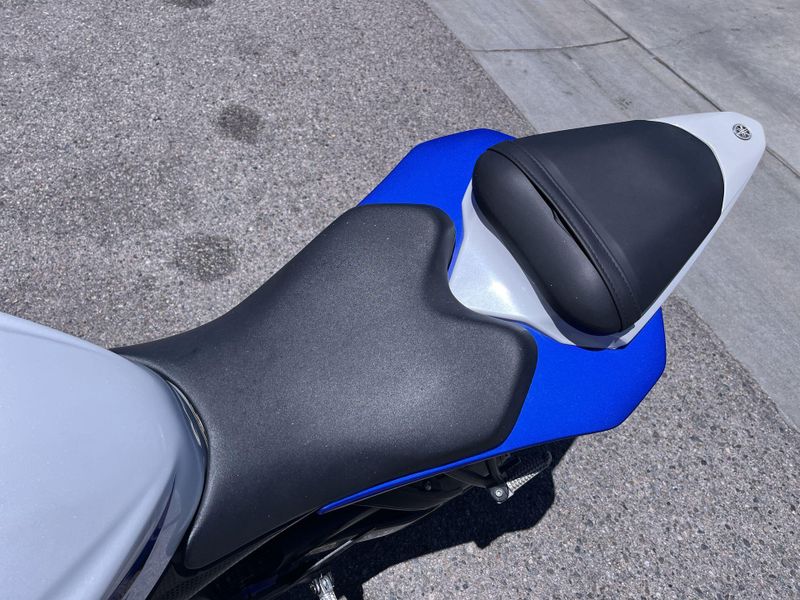 Used 2014 Yamaha YZF-R6 CA Image 18
