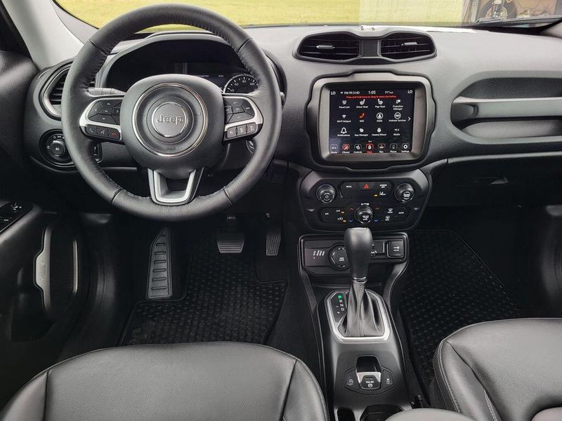 2023 Jeep Renegade LimitedImage 30