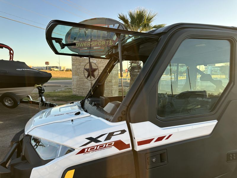 2025 Polaris RANGER CREW XP 1000 NORTHSTAR TRAIL BOSS EDITION CRYSTAL WHITE WITH PERFORMANCE RED ACCENTSImage 13