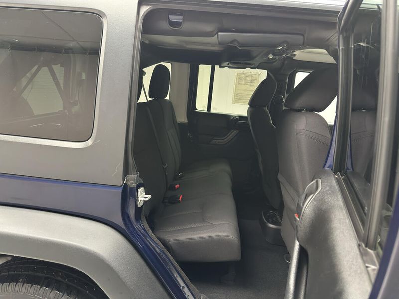 Used 2013 Jeep Wrangler Unlimited SportImage 17