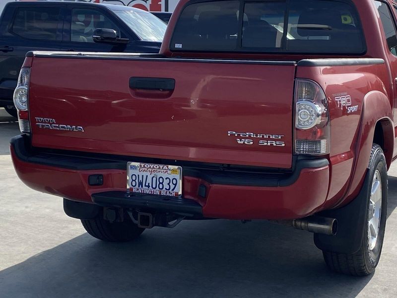 2010 Toyota Tacoma PreRunnerImage 5