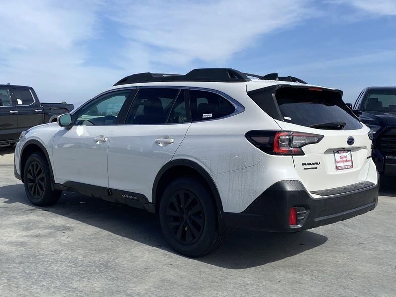 2020 Subaru Outback PremiumImage 6