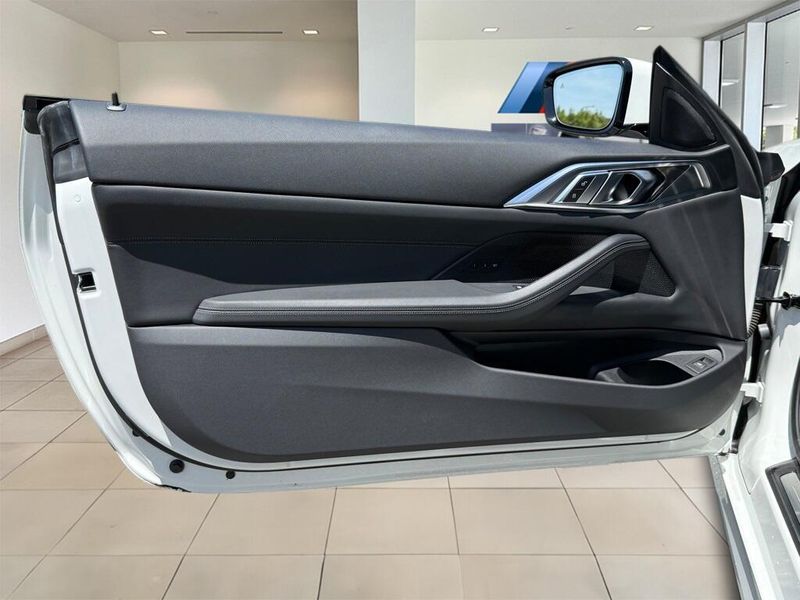 2022 BMW 4 Series 430iImage 17