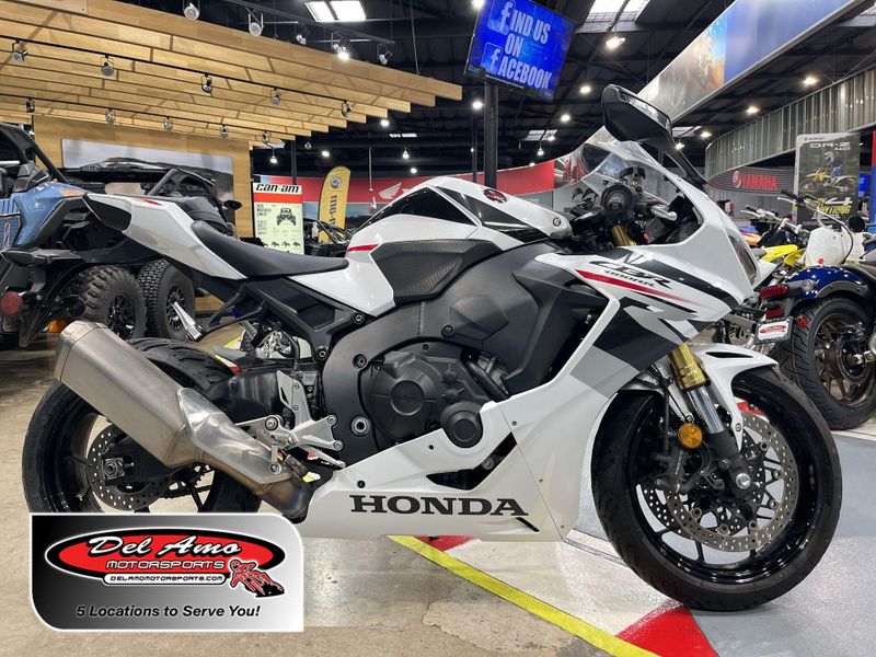 Used 2025 Honda CBR1000RR ABS Image 1