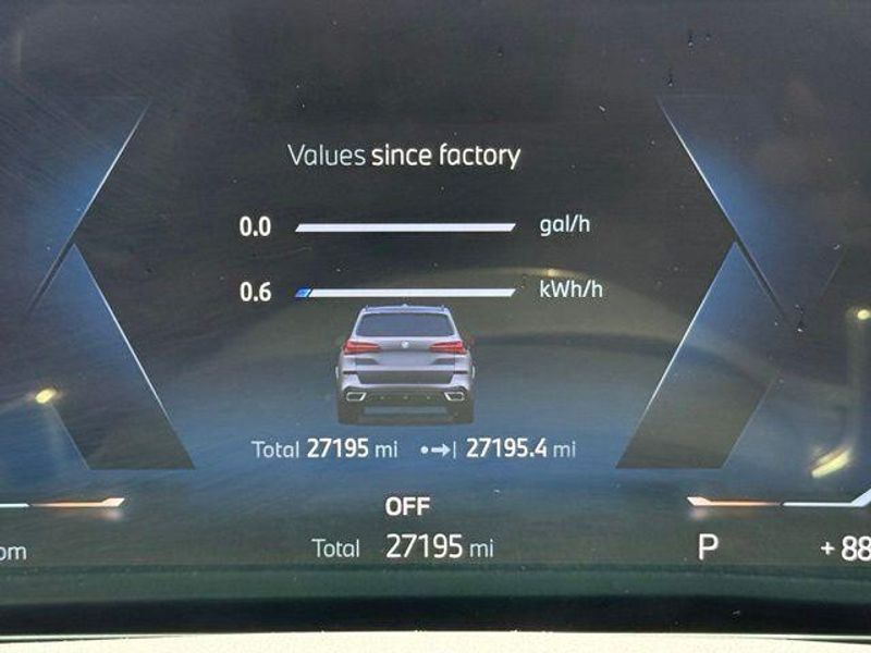 Used 2024 BMW X5 xDrive50eImage 26