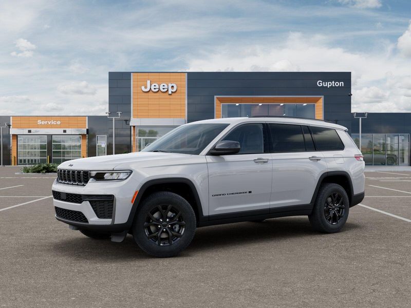 New 2026 Jeep Grand Cherokee L Laredo Altitude 4x4Image 28