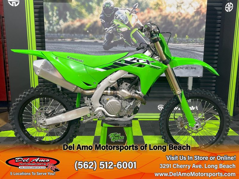 2025 Kawasaki KX 250Image 6