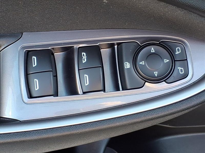 Used 2022 Chevrolet Malibu LTImage 18