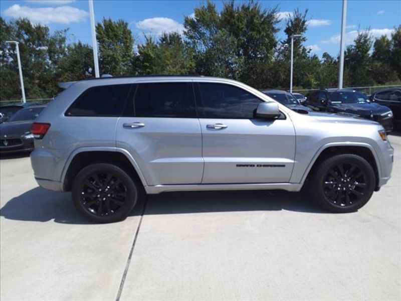 2018 Jeep Grand Cherokee AltitudeImage 10