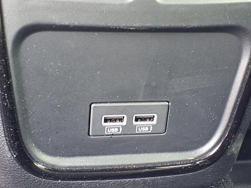 Used 2023 Dodge Charger R/TImage 18