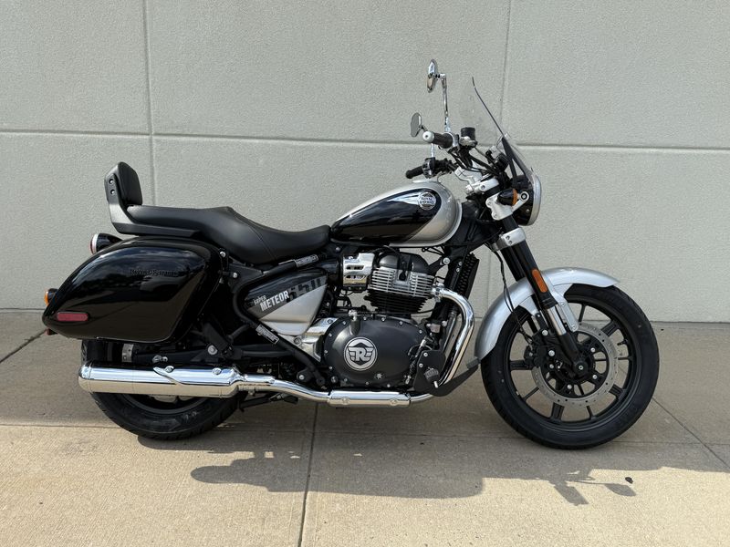 2024 Royal Enfield SUPER METEOR 650Image 2