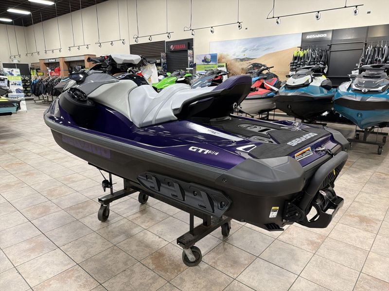 New 2025 Sea-Doo GTI SE 170 (SOUND SYSTEM) Image 15