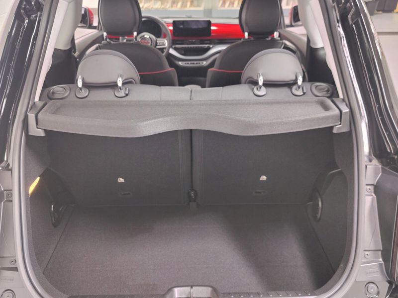 2024 Fiat 500e INSPI(RED)Image 21