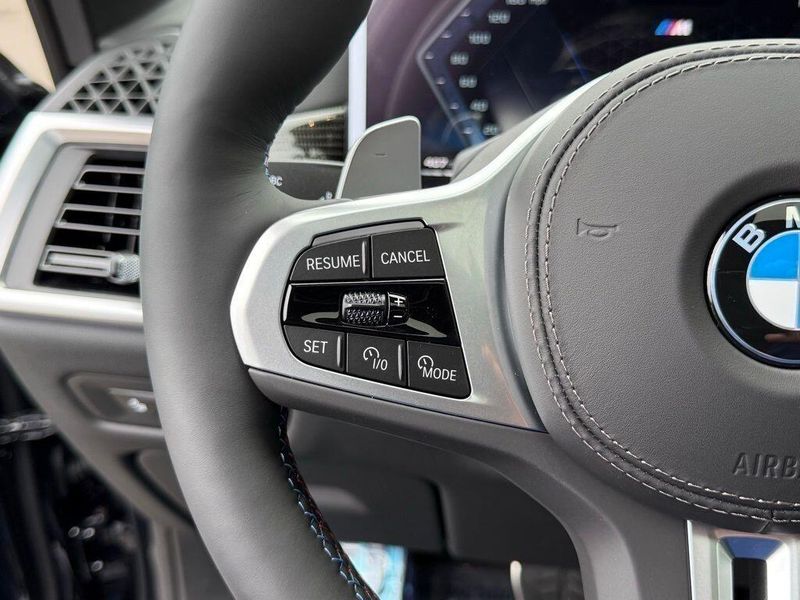 New 2026 BMW X5 M60iImage 23