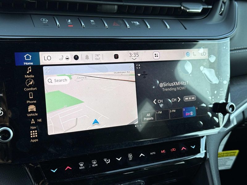 New 2026 Jeep Grand Cherokee Laredo Altitude 4x4