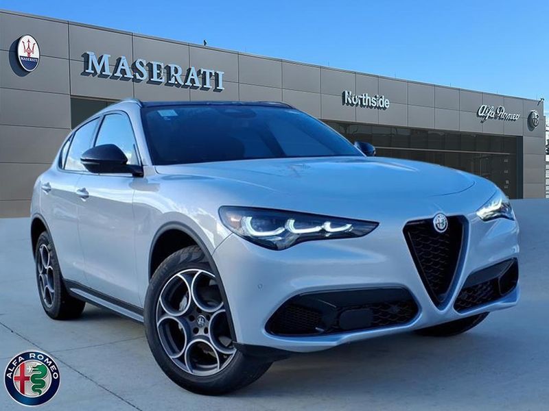 New 2025 Alfa Romeo Stelvio AwdImage 1