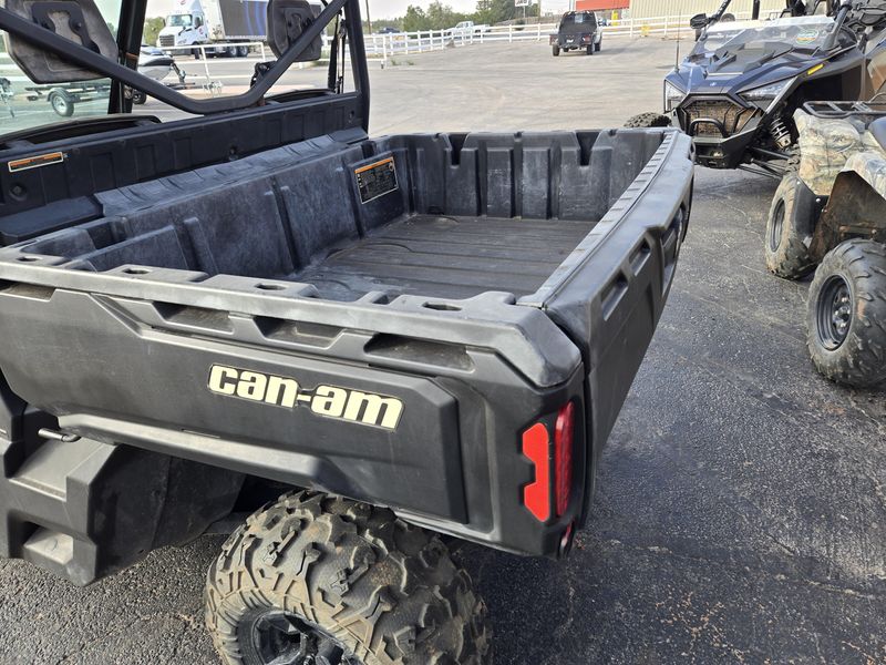 USED 2020 CAN-AM DEFENDER DPS HD5 Image 8