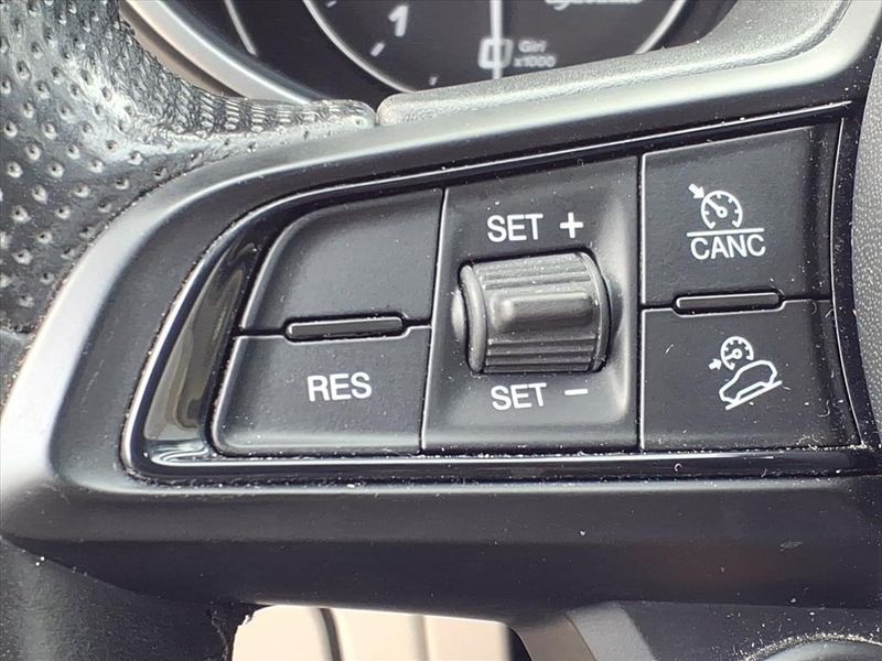 Used 2020 Alfa Romeo Stelvio Image 20