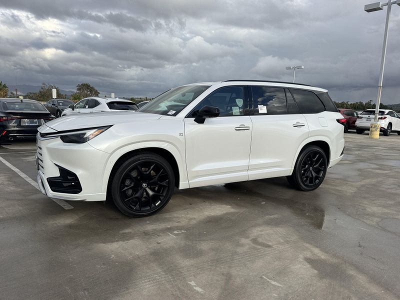New 2026 Lexus TX 350 F SPORT HandlingImage 5