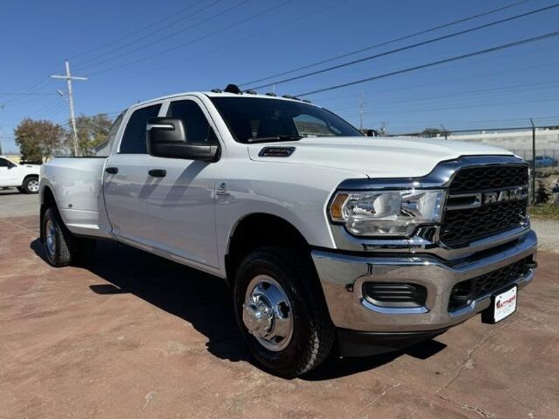 2024 RAM 3500 Tradesman Crew Cab 4x4 8