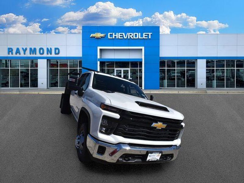 New 2026 Chevrolet Silverado 3500HD Work TruckImage 10