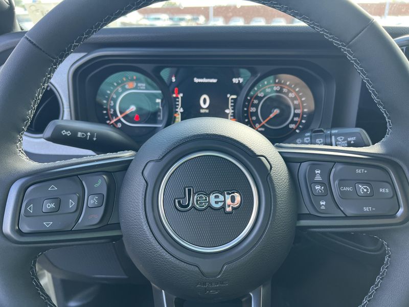 New 2025 Jeep Wrangler 4-door Sport SImage 19