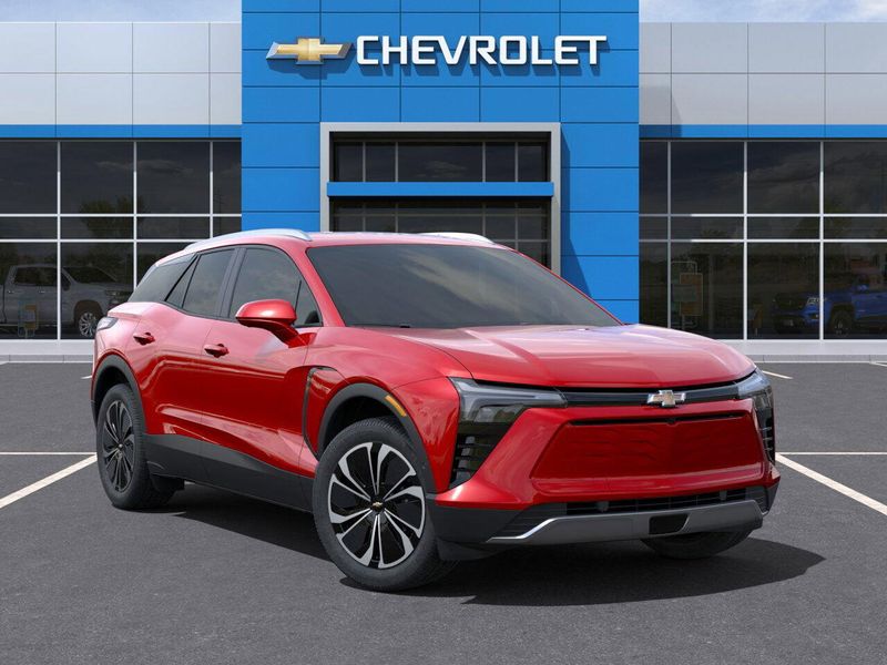 New 2025 Chevrolet Blazer EV AWD LTImage 7